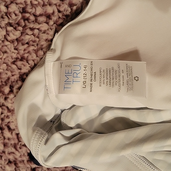 Swim tip - Picture 3 of 3